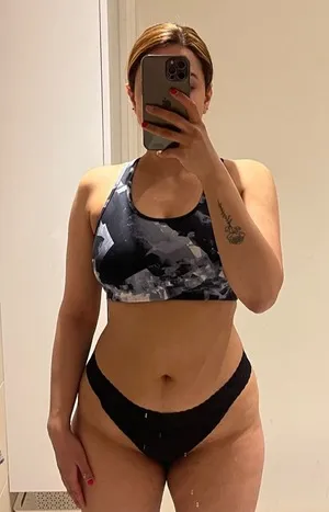 high profile escorts in Udyog Vihar