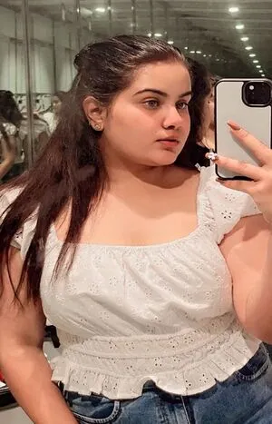 call girls in Udyog Vihar