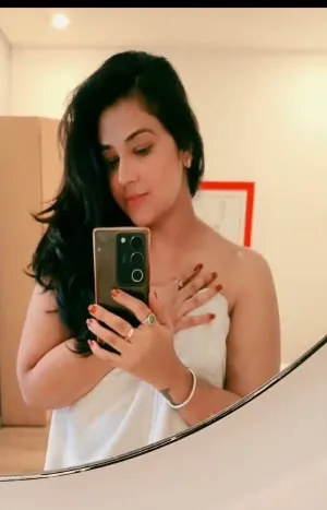 call girl in Udyog Vihar
